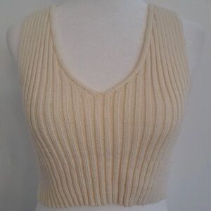 SHEIN Cream Sleeveless Ribbed Knit Cropped Sweater Top, size Large